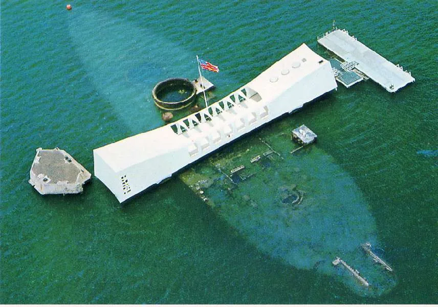 USS_Arizona_Memorial_180